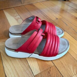 Naot Athena Vesta Kiss Red Leather Sandal 39 US 8